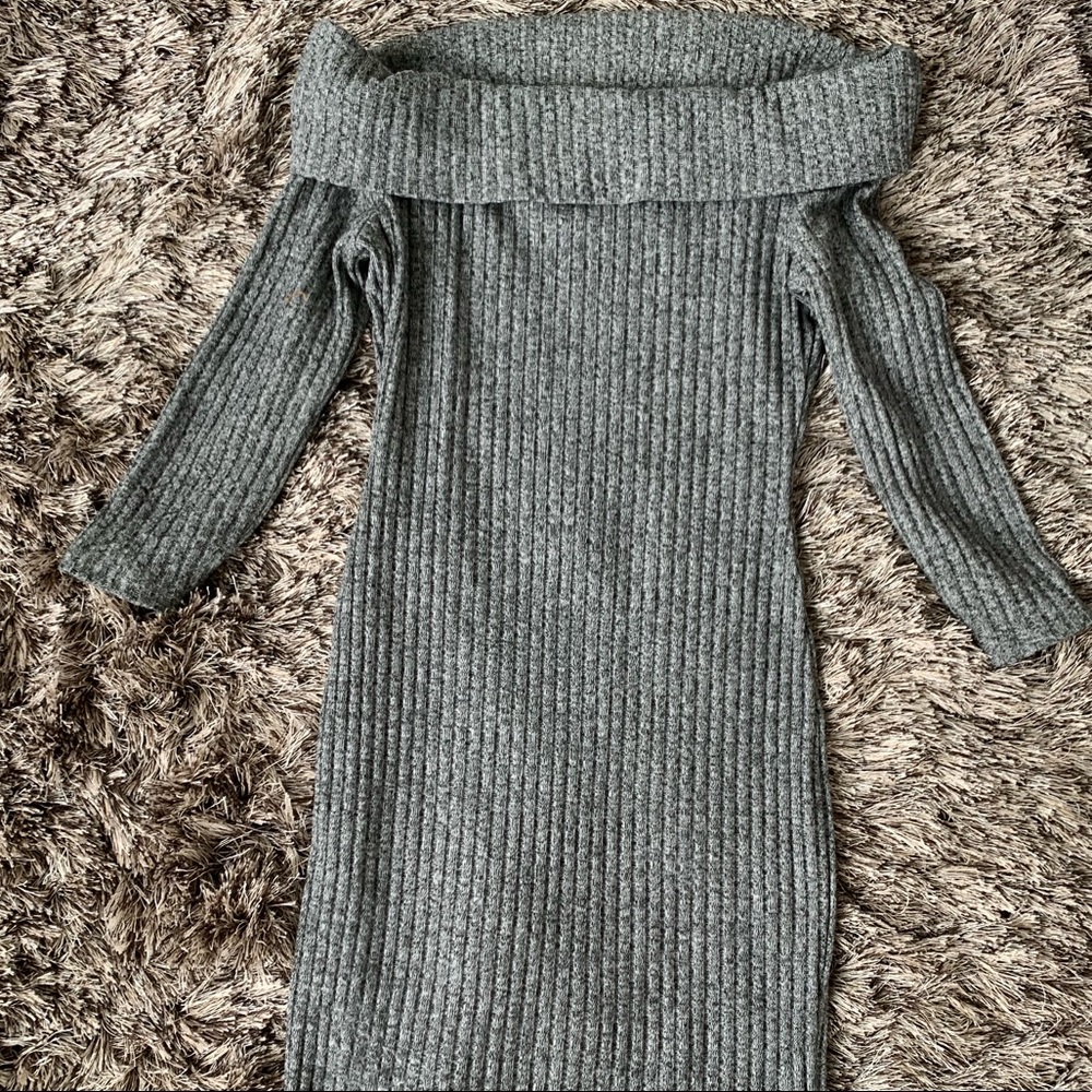 Off-shoulder bodycon dress
